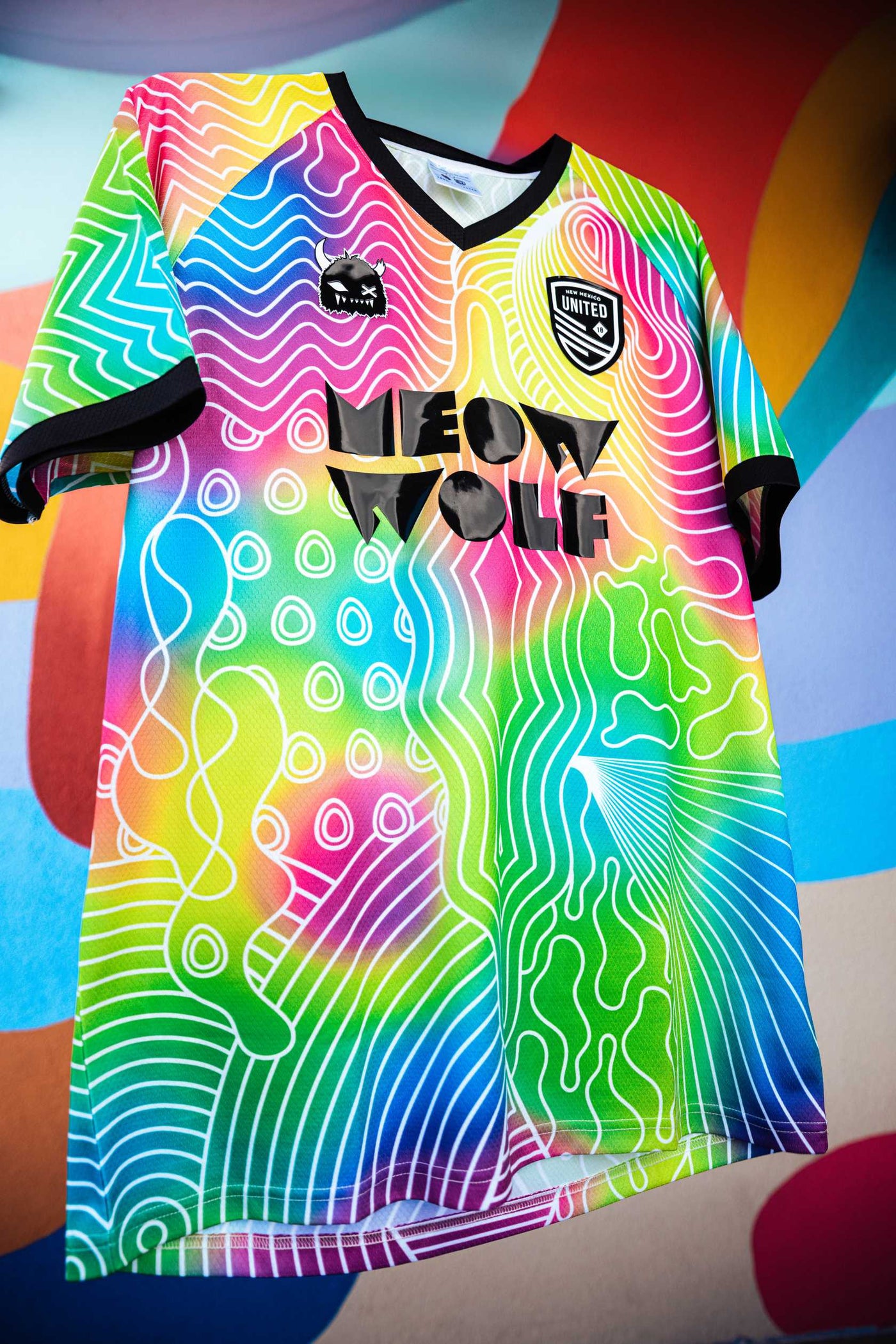 MW x NMU Flows Kits (Multi Color)