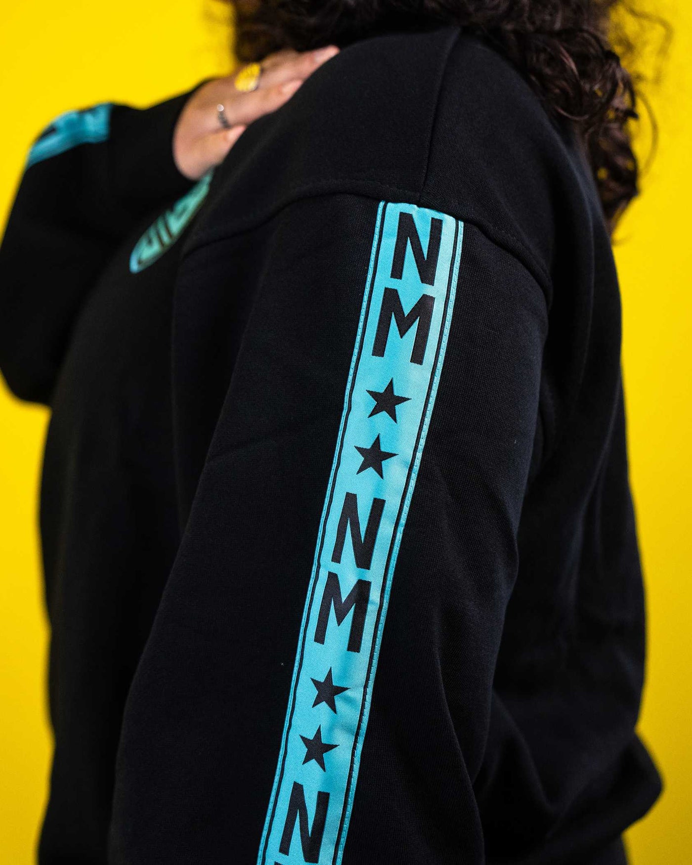 NM Ribbon Sweatshirt